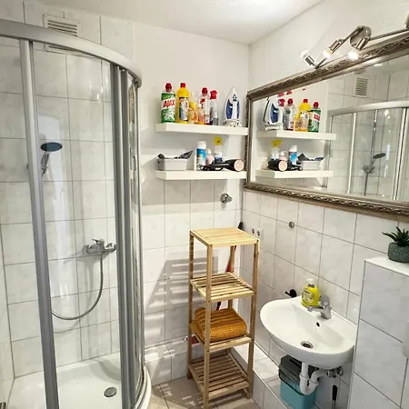 Monteur & Messezimmer Ratingen-Duesseldorf Экстерьер фото