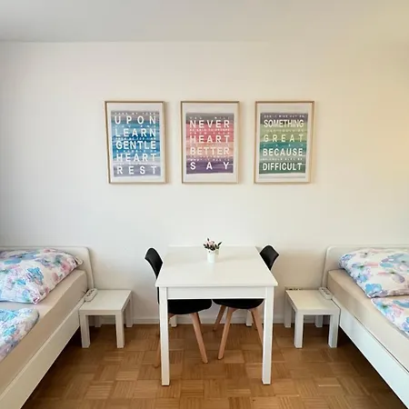 Monteur & Messezimmer Ratingen-Duesseldorf Экстерьер фото
