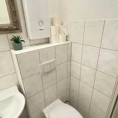 Monteur & Messezimmer Ratingen-Duesseldorf Экстерьер фото